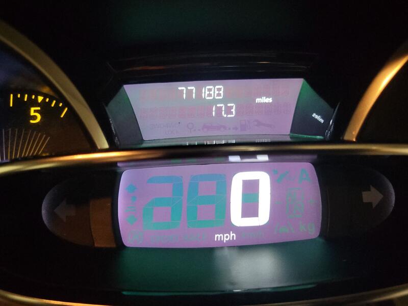 RENAULT CLIO