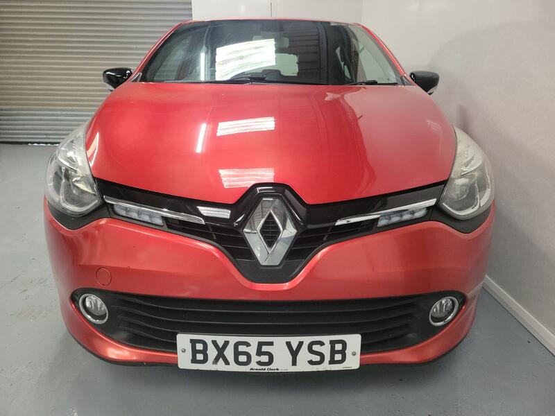 RENAULT CLIO