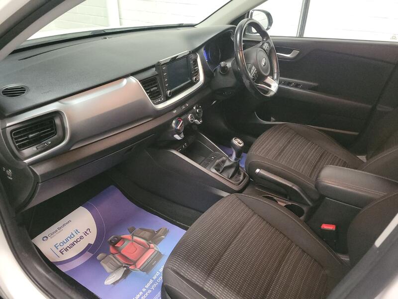 KIA STONIC