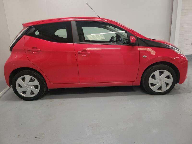 TOYOTA AYGO