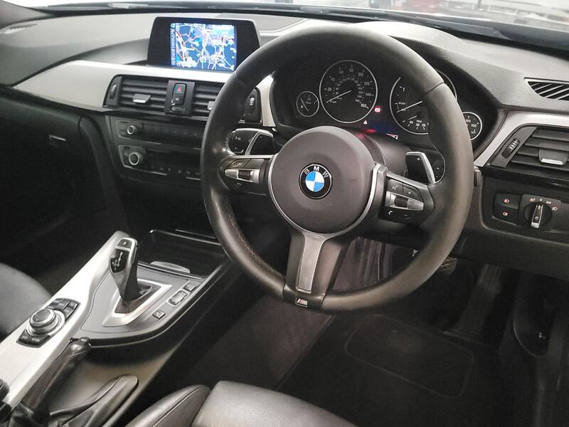 BMW 3 SERIES