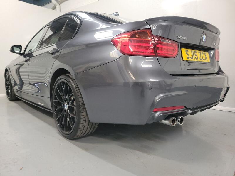 BMW 3 SERIES
