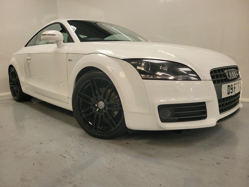 AUDI TT