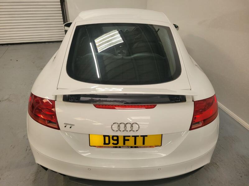 AUDI TT