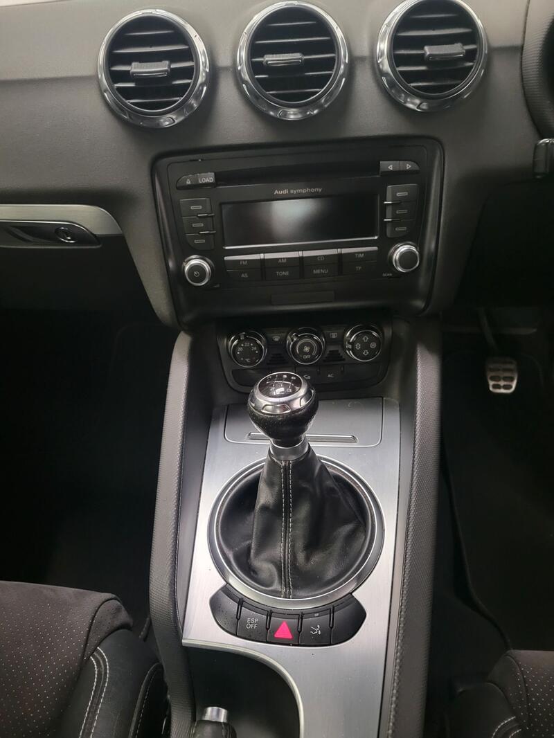 AUDI TT