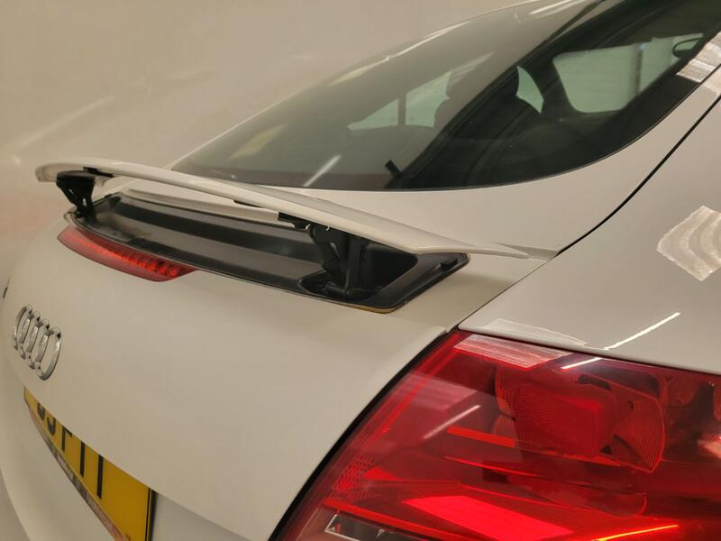 AUDI TT