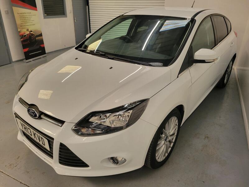 FORD FOCUS