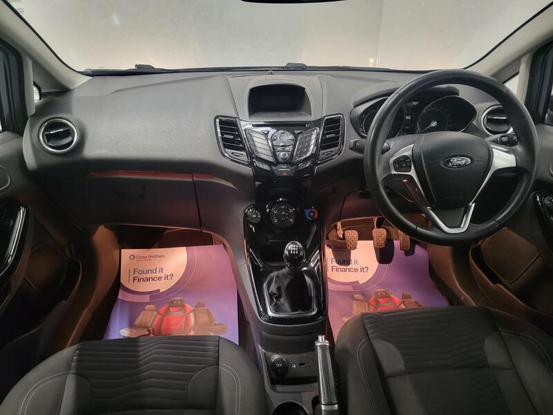 FORD FIESTA