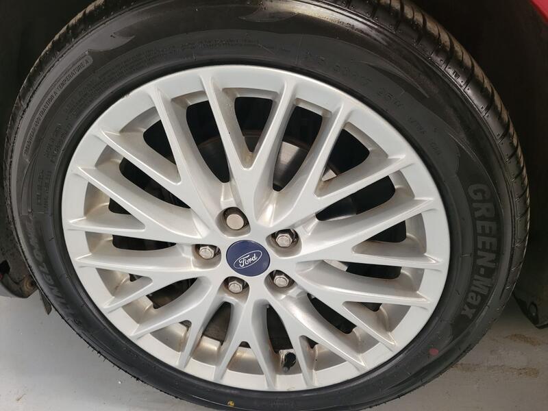 FORD FOCUS