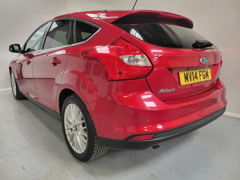 FORD FOCUS