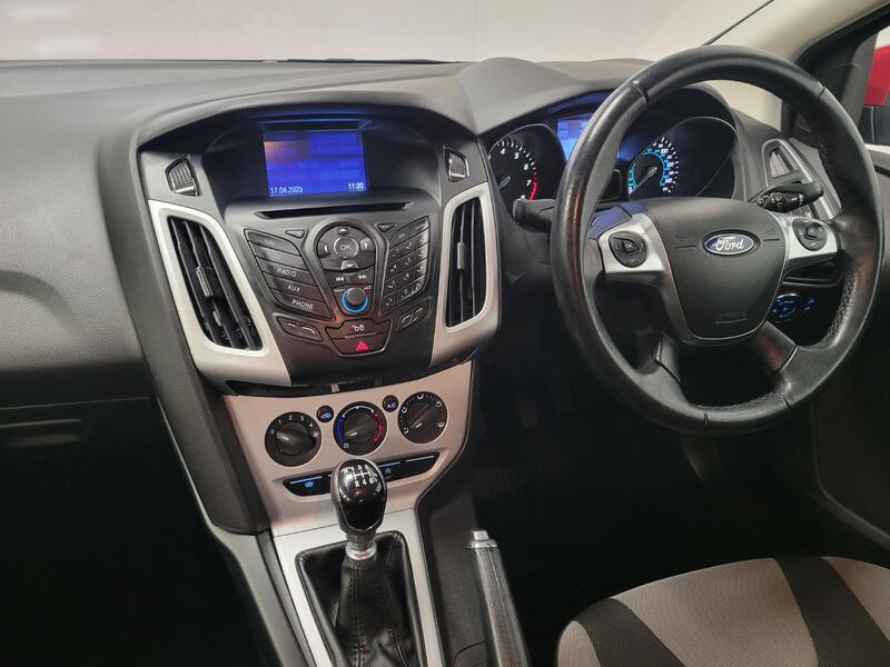 FORD FOCUS