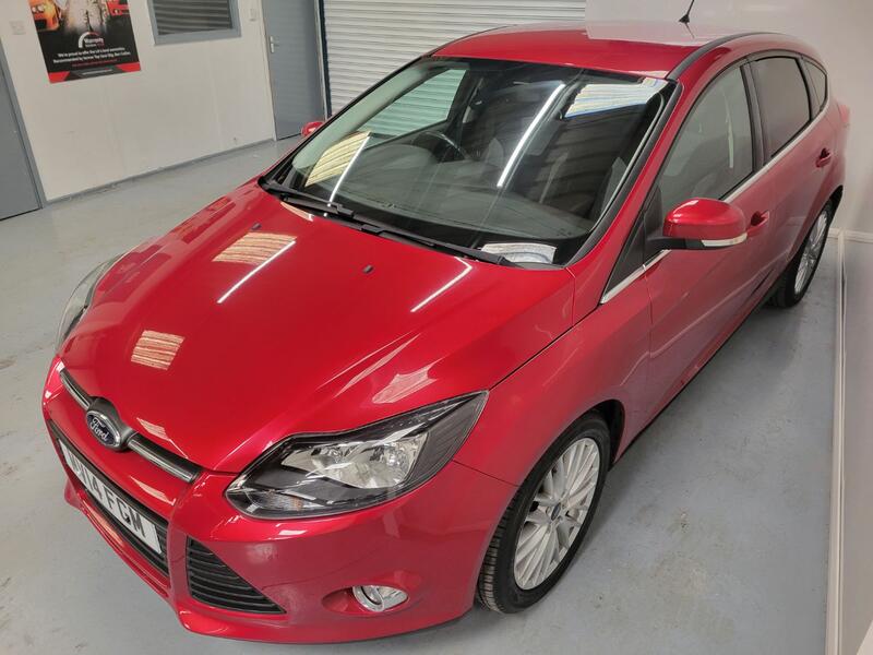 FORD FOCUS