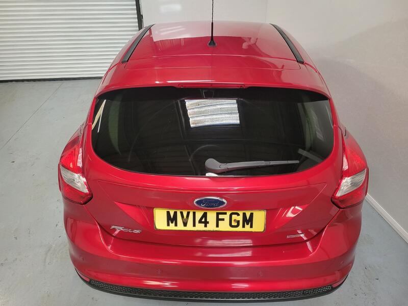 FORD FOCUS