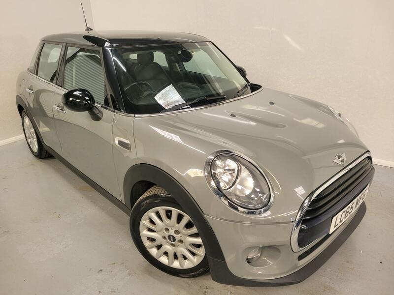 MINI HATCH 1.5 5-Door Hatch Cooper D