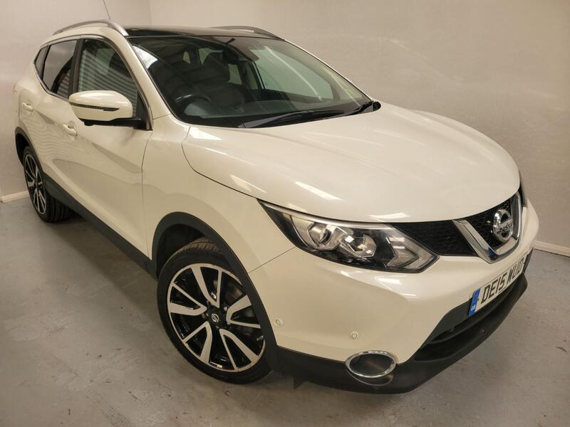 NISSAN QASHQAI 1.5 dCi Tekna