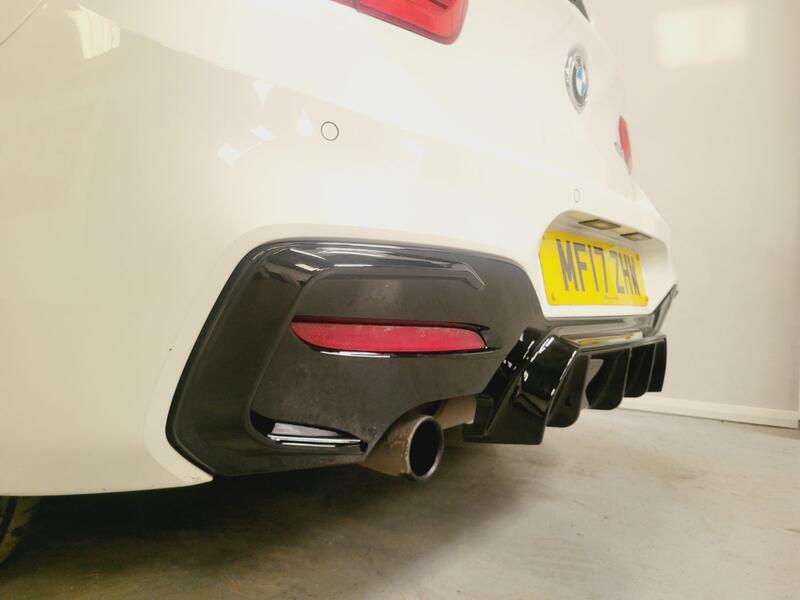 BMW 1 SERIES