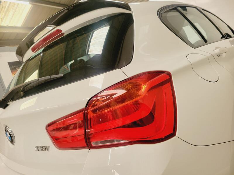 BMW 1 SERIES