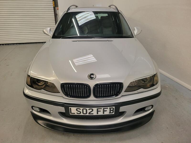 BMW 3 SERIES