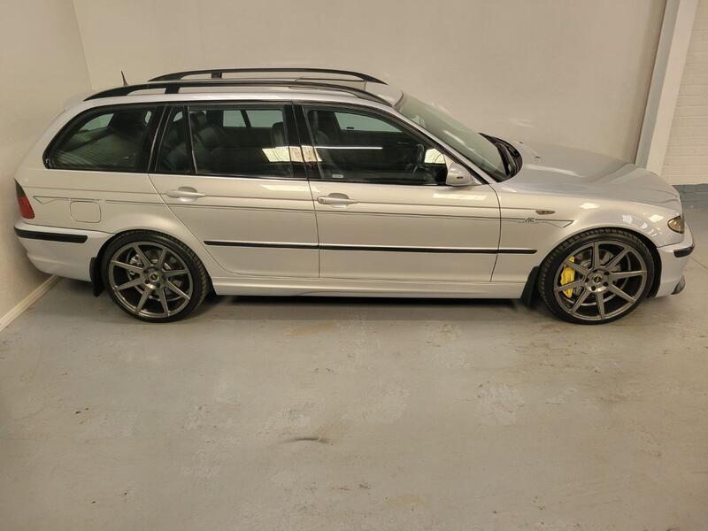 BMW 3 SERIES