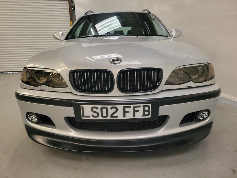 BMW 3 SERIES