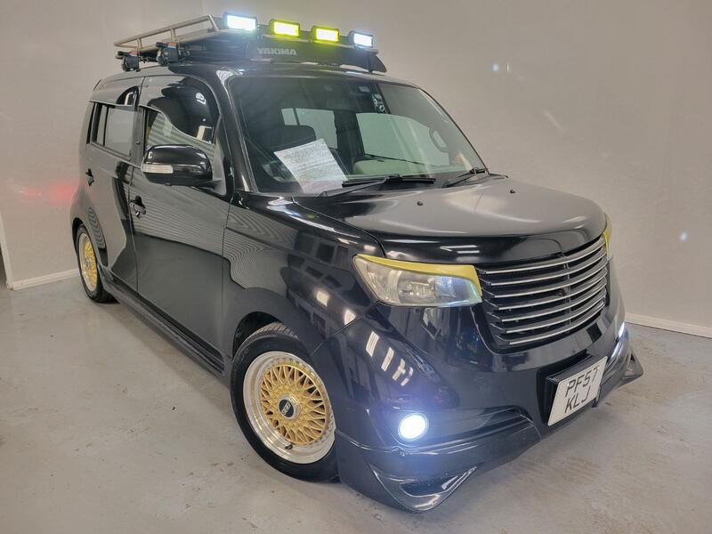 TOYOTA BB