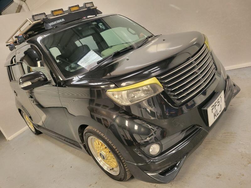 TOYOTA BB