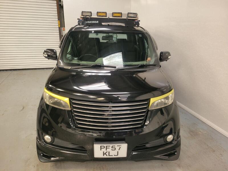 TOYOTA BB