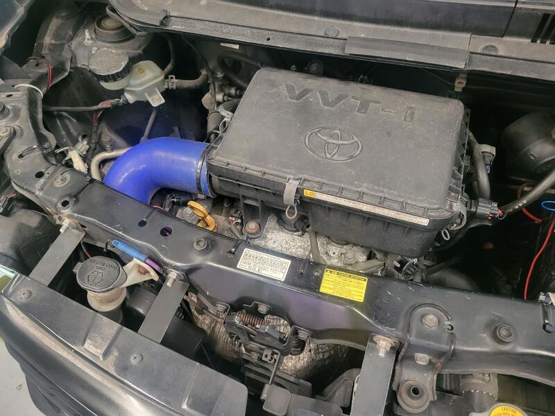 TOYOTA BB