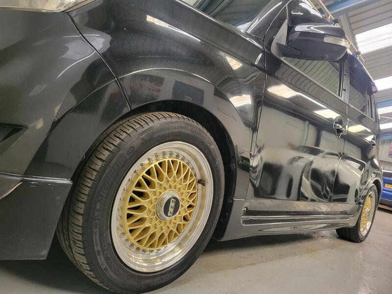 TOYOTA BB