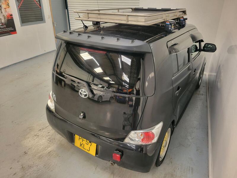 TOYOTA BB
