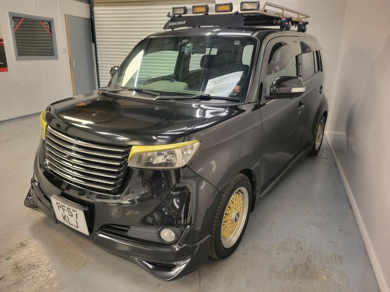 TOYOTA BB
