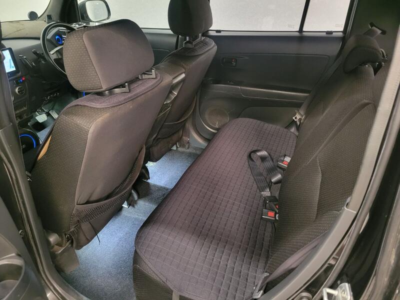TOYOTA BB