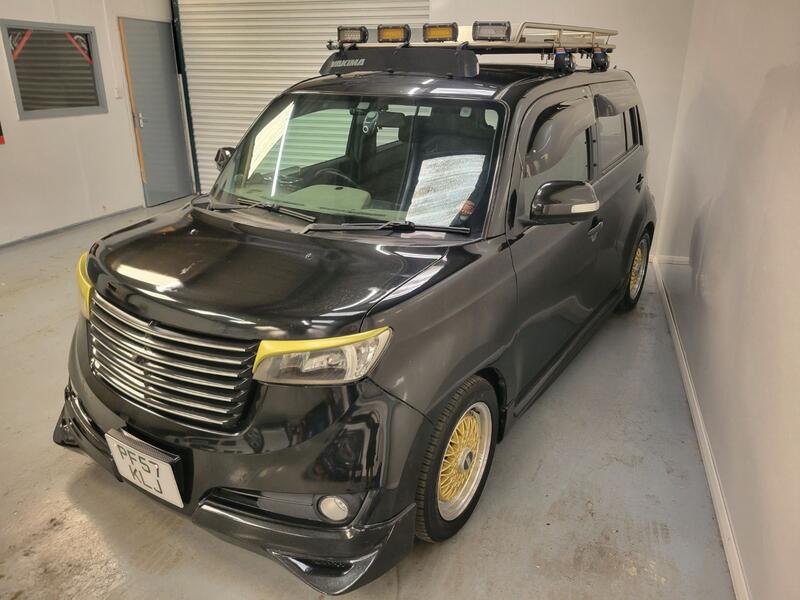 TOYOTA BB