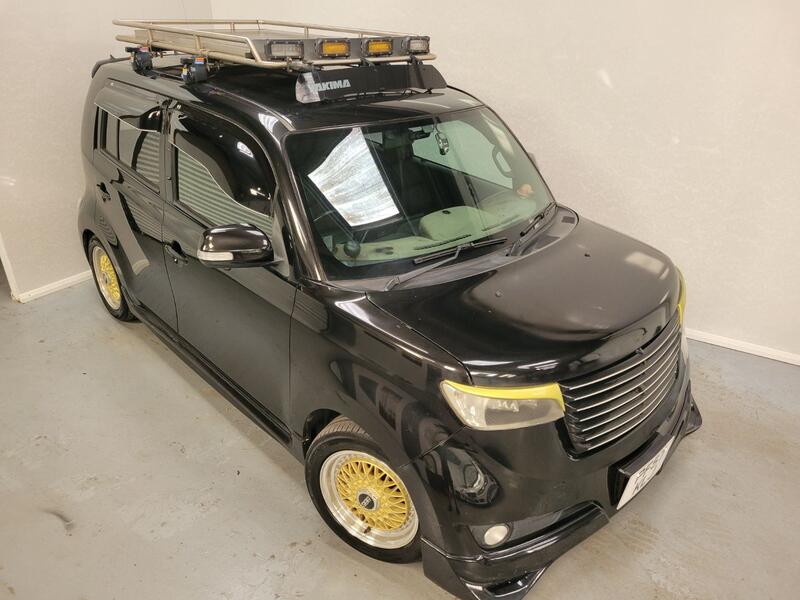 TOYOTA BB